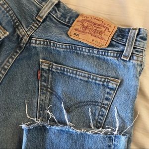 BRAND NEW Levi’s 501 Button fly Mom Jeans!